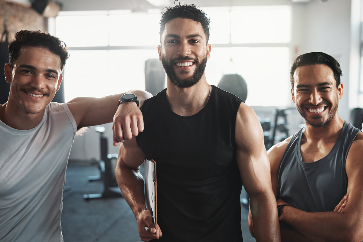 fitness-men-and-friends-with-portrait-at-gym-for-t-PDLT9FS.jpg